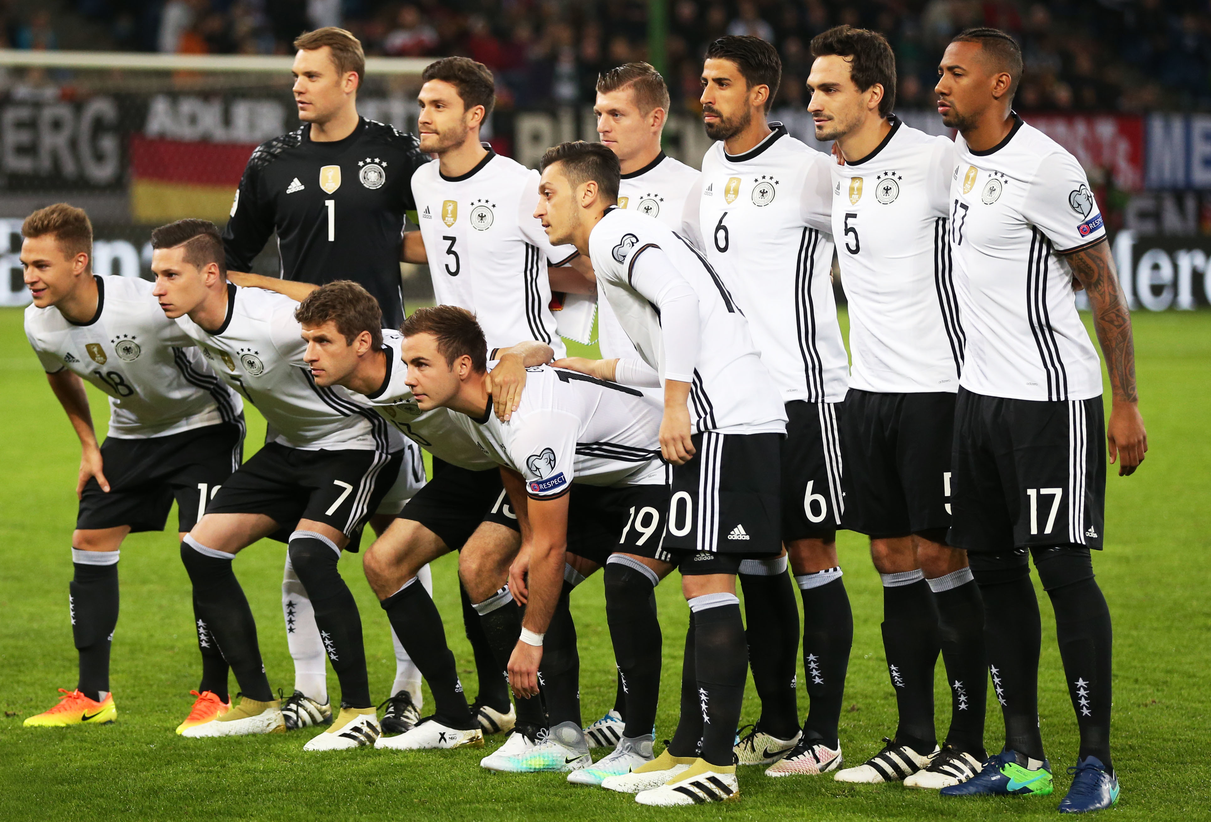 本赛季俱乐部双人组进球榜：凯恩+迪亚斯37球高居第一