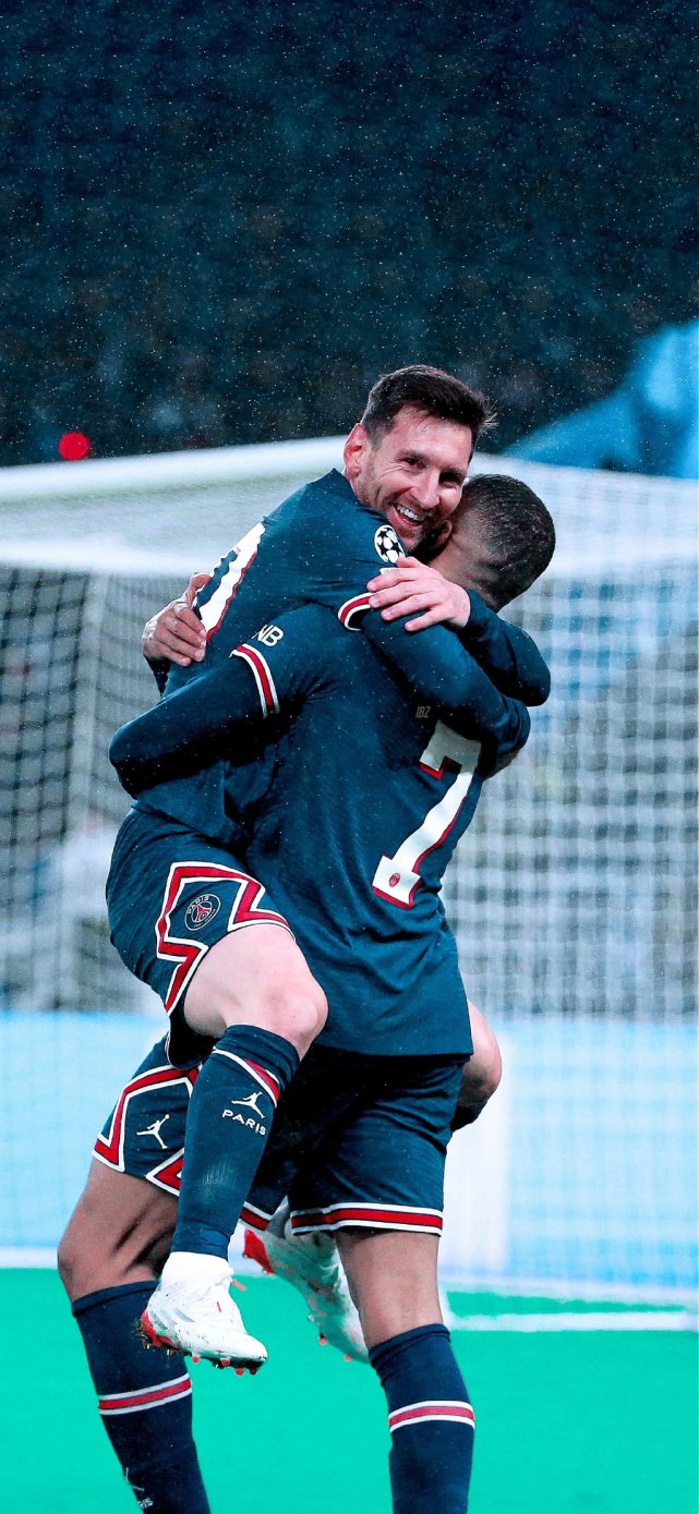 HWG！罗马诺：切尔西母公司签下16岁布基纳法索中场宗戈