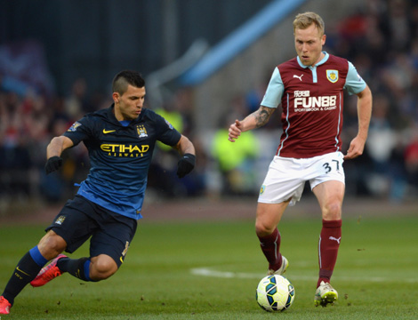 跟队记者：米兰内部否认了蒂亚戈-席尔瓦可能回归的传闻